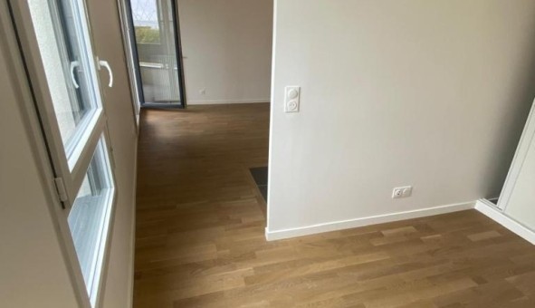 Logement tudiant Studio à Romainville (93230)