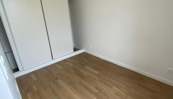 Logement tudiant Studio à Romainville (93230)