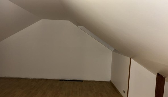 Logement tudiant Studio à Rosny sur Seine (78710)