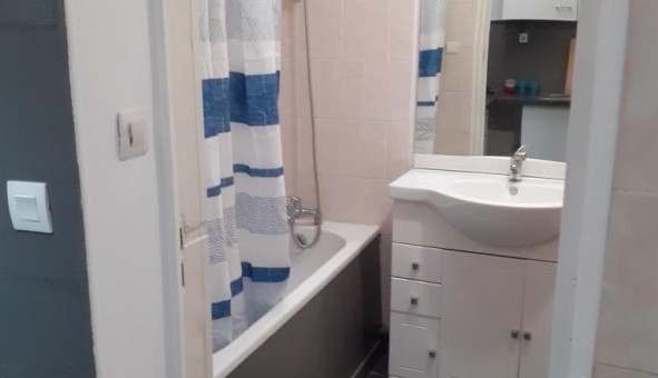 Logement tudiant Studio à Roubaix (59100)