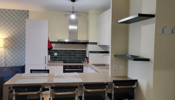 Logement tudiant Location Studio Vide Rueil Malmaison (92500)