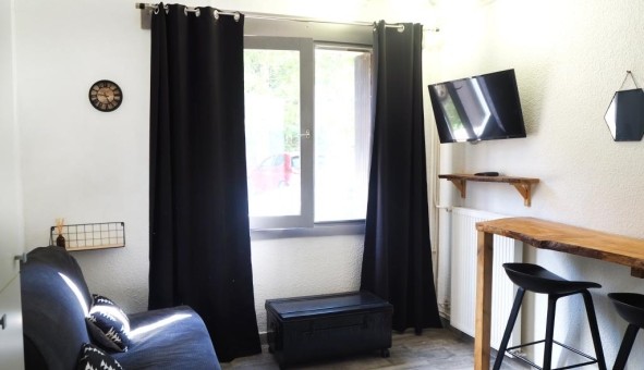 Logement tudiant Location Studio Vide Saint Chaffrey (05330)