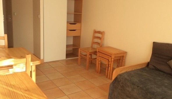 Logement tudiant Studio à Saint Denis en Val (45560)