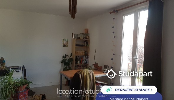 Logement étudiant Location Studio Meublé Saint Germain en Laye (78100)