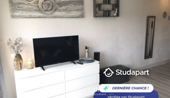 Logement tudiant Studio à Saint Mandrier sur Mer (83430)