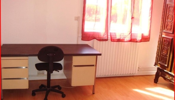 Logement tudiant Location Studio Vide Saint Martin d'Hres (38400)