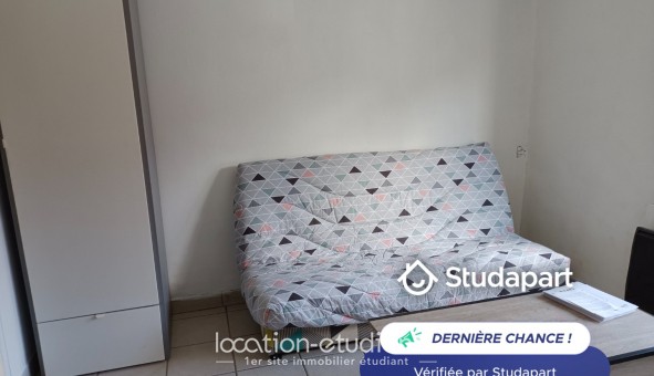 Logement tudiant Location Studio Meublé Saint Quentin (02100)