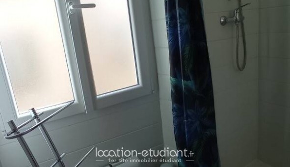 Logement tudiant Studio à Salon de Provence (13300)