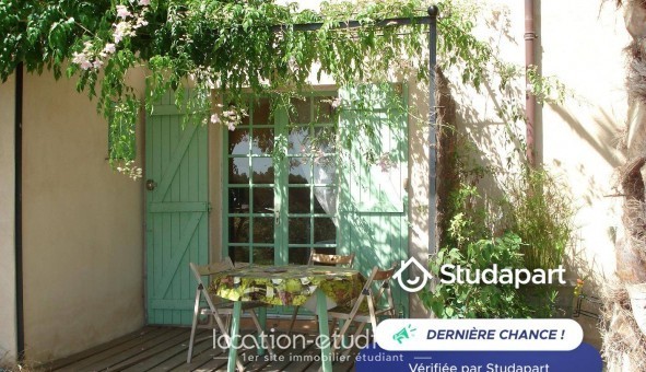 Logement tudiant Location Studio Meublé Sanary sur Mer (83110)