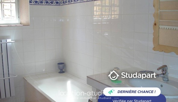 Logement tudiant Studio à Sanary sur Mer (83110)