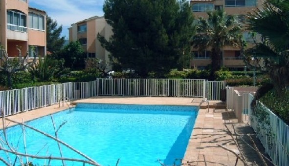 Logement tudiant Studio à Sanary sur Mer (83110)