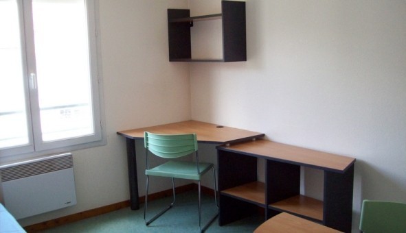 Logement tudiant Studio à Sedan (08200)