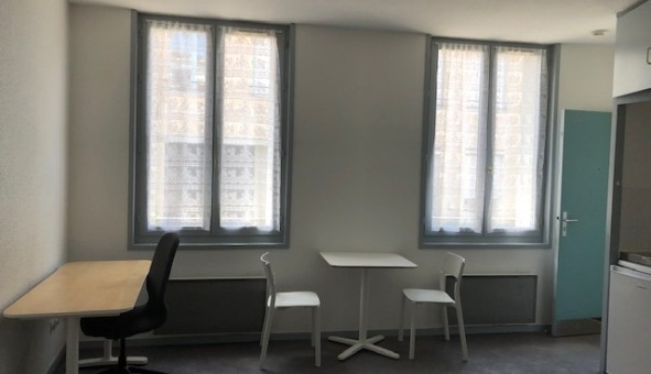 Logement tudiant Studio à Sedan (08200)