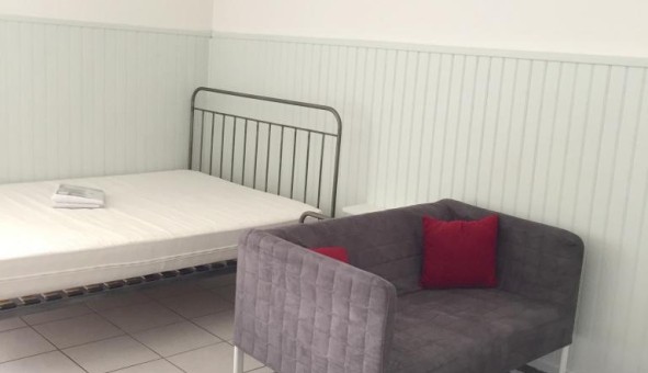 Logement tudiant Location Studio Vide Sedan (08200)