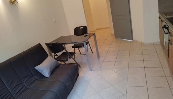 Logement tudiant Studio à Sedan (08200)