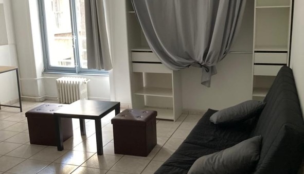 Logement tudiant Studio à Sedan (08200)