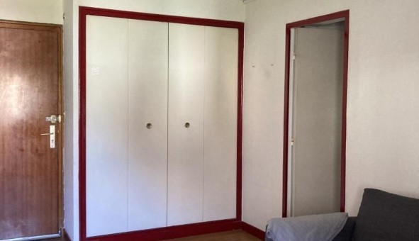 Logement tudiant Studio à Sedan (08200)