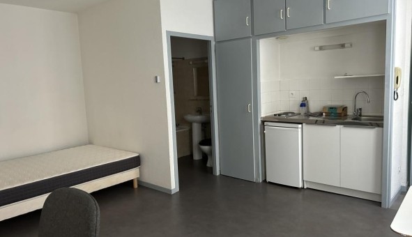 Logement tudiant Location Studio Vide Sedan (08200)