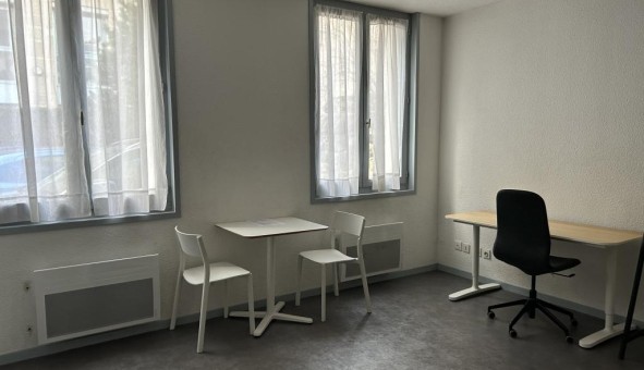 Logement tudiant Studio à Sedan (08200)