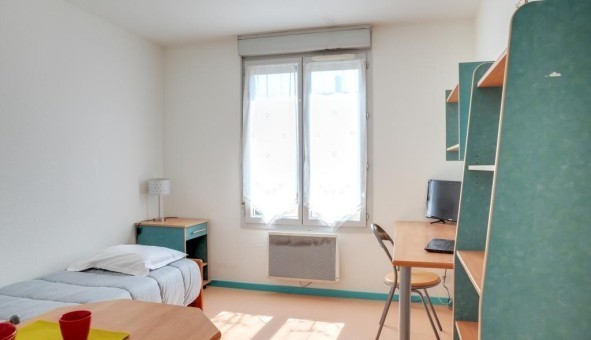 Logement tudiant Studio à Sedan (08200)