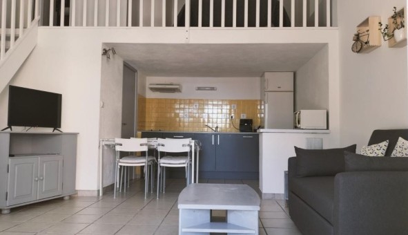 Logement tudiant Studio à Snas (13560)