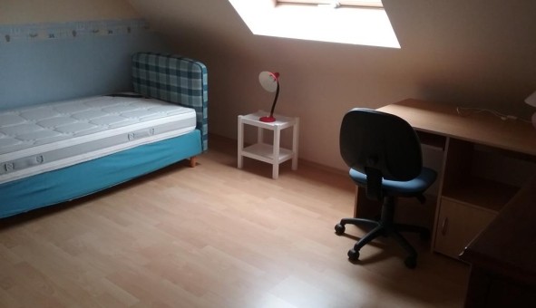 Logement tudiant Studio à Sn (56860)