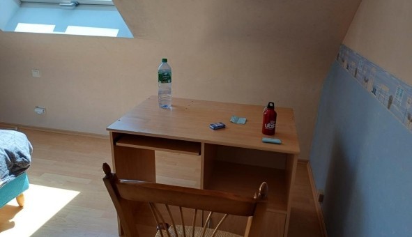 Logement tudiant Studio à Sn (56860)