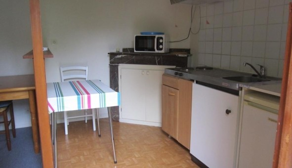 Logement tudiant Studio à Tarbes (65000)