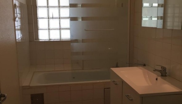 Logement tudiant Studio à Tarbes (65000)