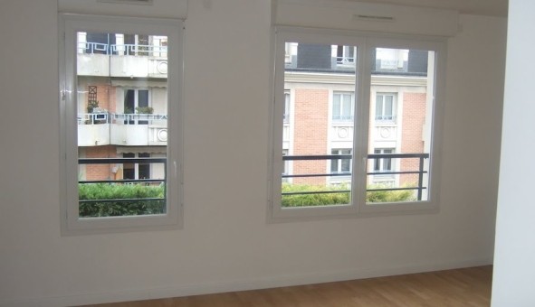 Logement tudiant Studio à Thiais (94320)