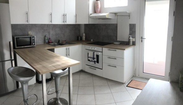 Logement tudiant Studio à Toulon (83200)