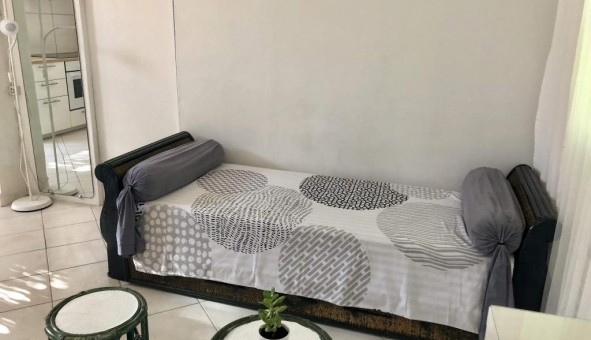 Logement tudiant Studio à Toulon (83200)