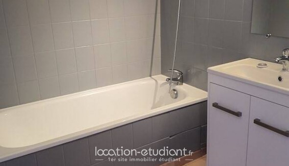 Logement tudiant Studio à Toulon (83200)