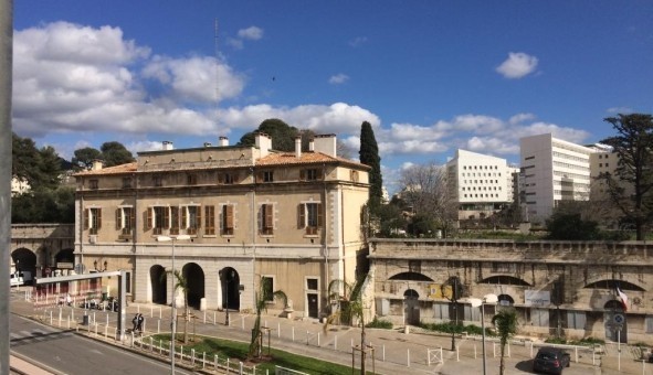 Logement tudiant Studio à Toulon (83200)