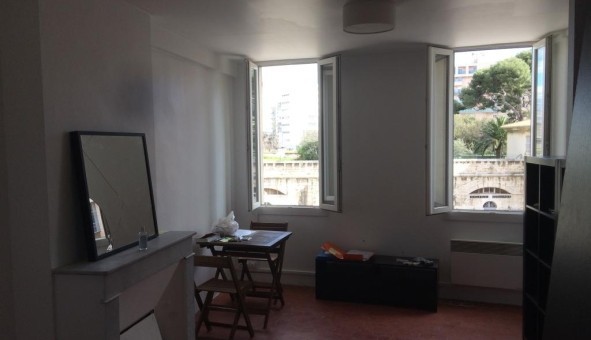 Logement tudiant Studio à Toulon (83200)