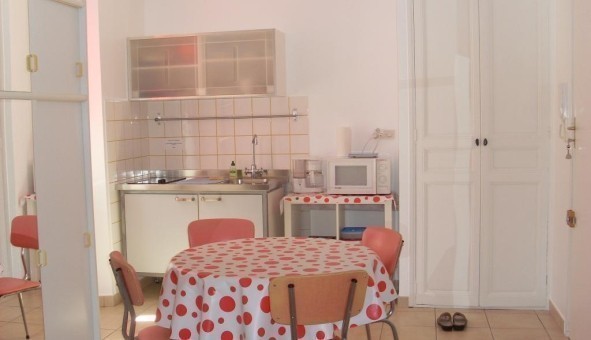 Logement tudiant Studio à Toulon (83200)