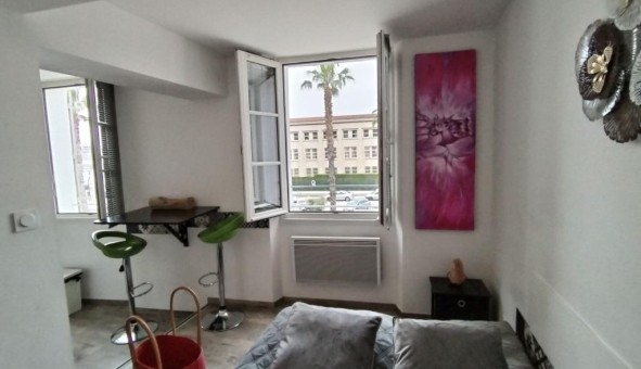 Logement tudiant Studio à Toulon (83200)