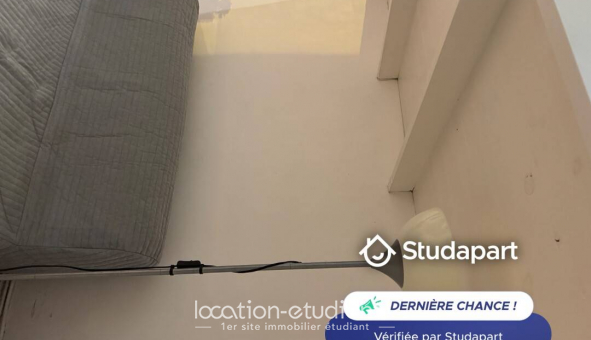 Logement tudiant Location Studio Meublé Toulon (83200)