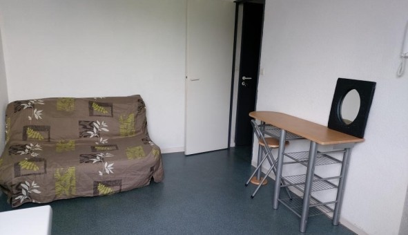 Logement tudiant Studio à Tours (37000)