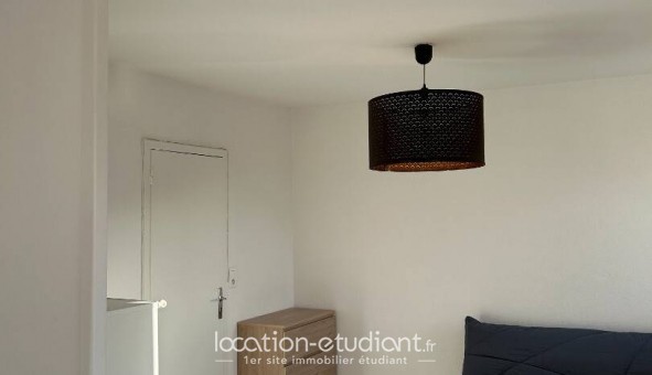 Logement tudiant Location Studio Meublé Tours (37000)