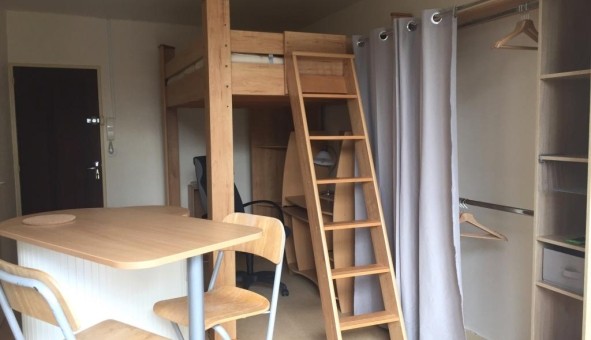 Logement tudiant Studio à Tours (37000)