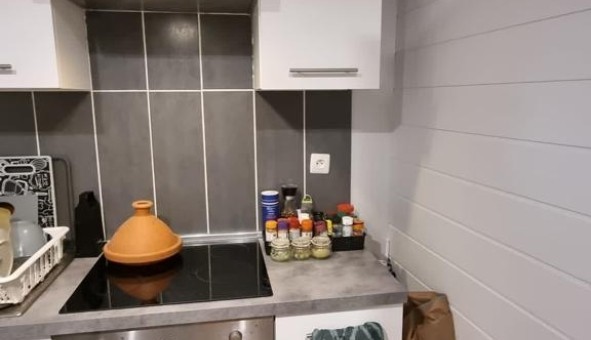 Logement tudiant Studio à Troyes (10000)