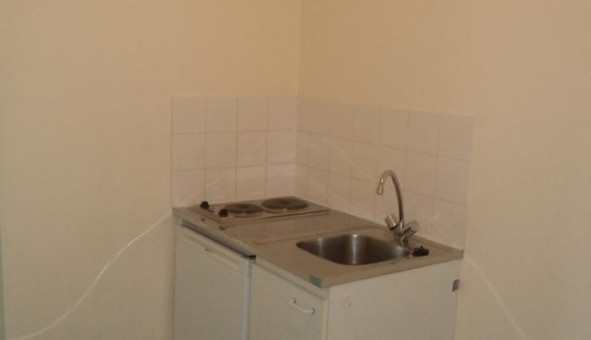 Logement tudiant Studio à Troyes (10000)