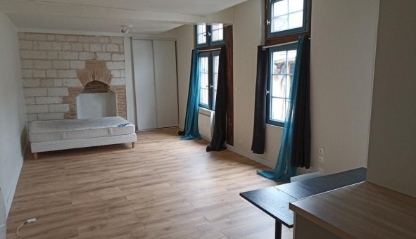 Logement tudiant Location Studio Vide Troyes (10000)