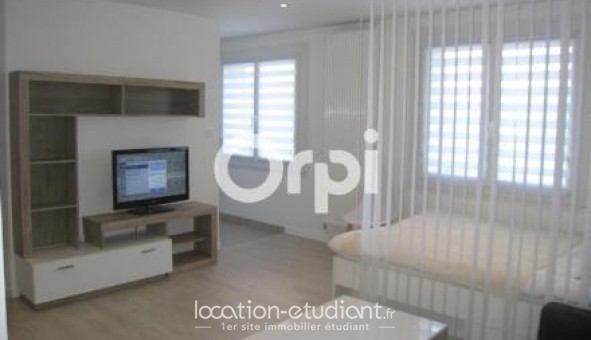 Logement tudiant Studio à Valence (26000)