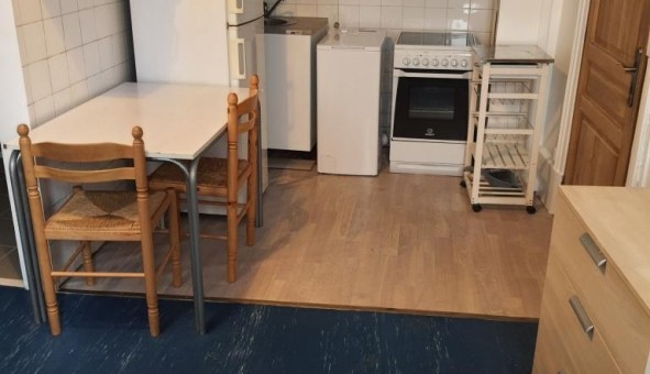 Logement tudiant Studio à Valence (26000)