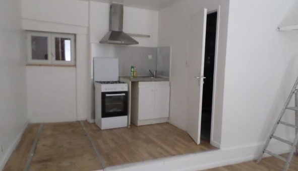 Logement tudiant Studio à Valence (26000)