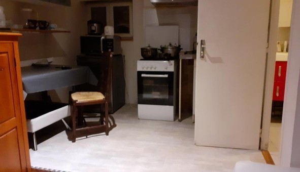 Logement tudiant Studio à Valence (26000)