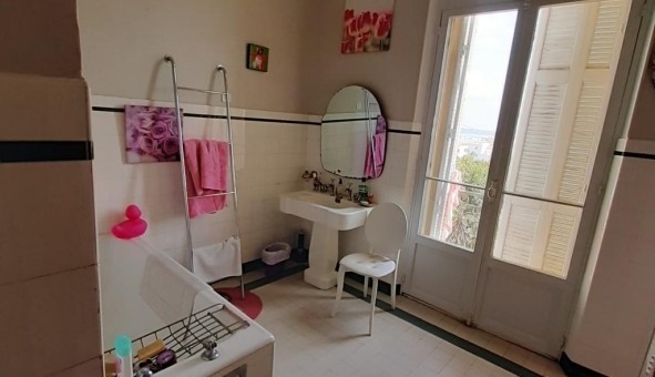 Logement tudiant Studio à Vallauris (06220)