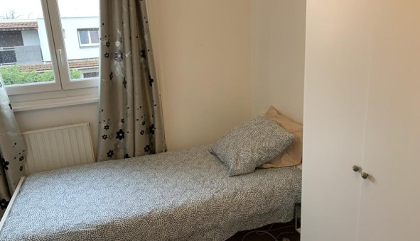 Logement tudiant Studio à Vaulx en Velin (69120)